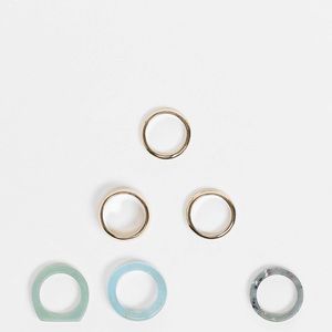 6 stacking rings!